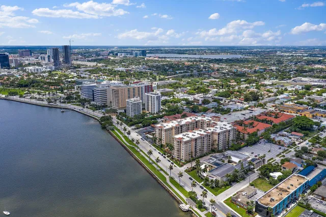 Downtown West Palm Beach Unit 303 photo 30