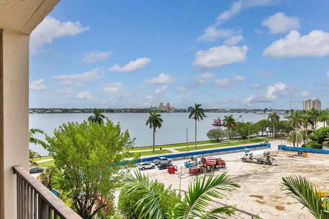 Flagler Pointe Unit 608 photo 14