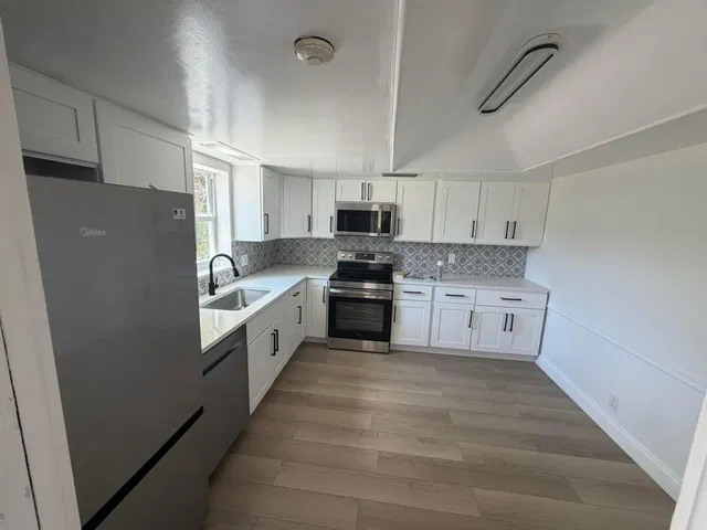 Singer Island Residence photo 12