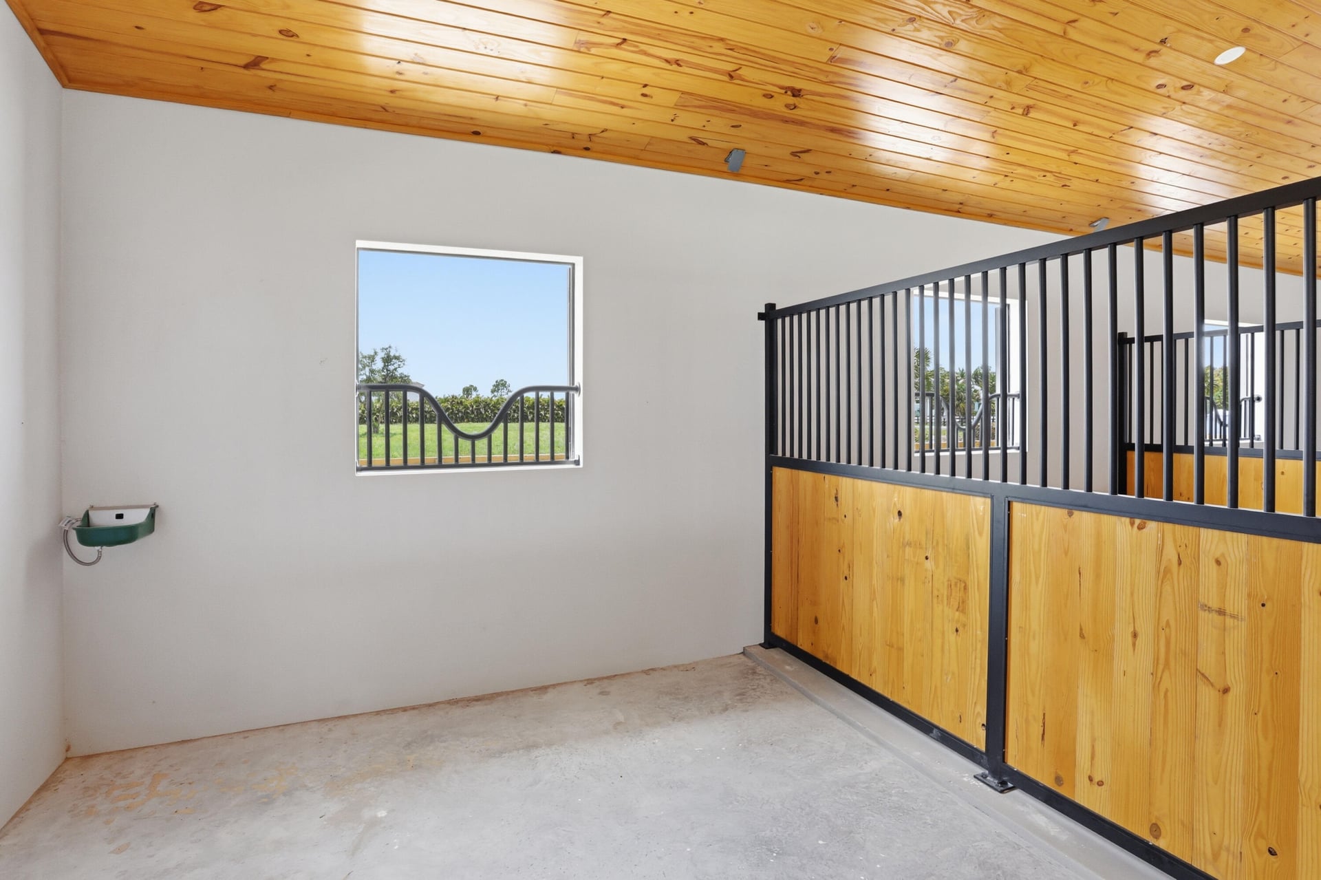 Residence photo 24