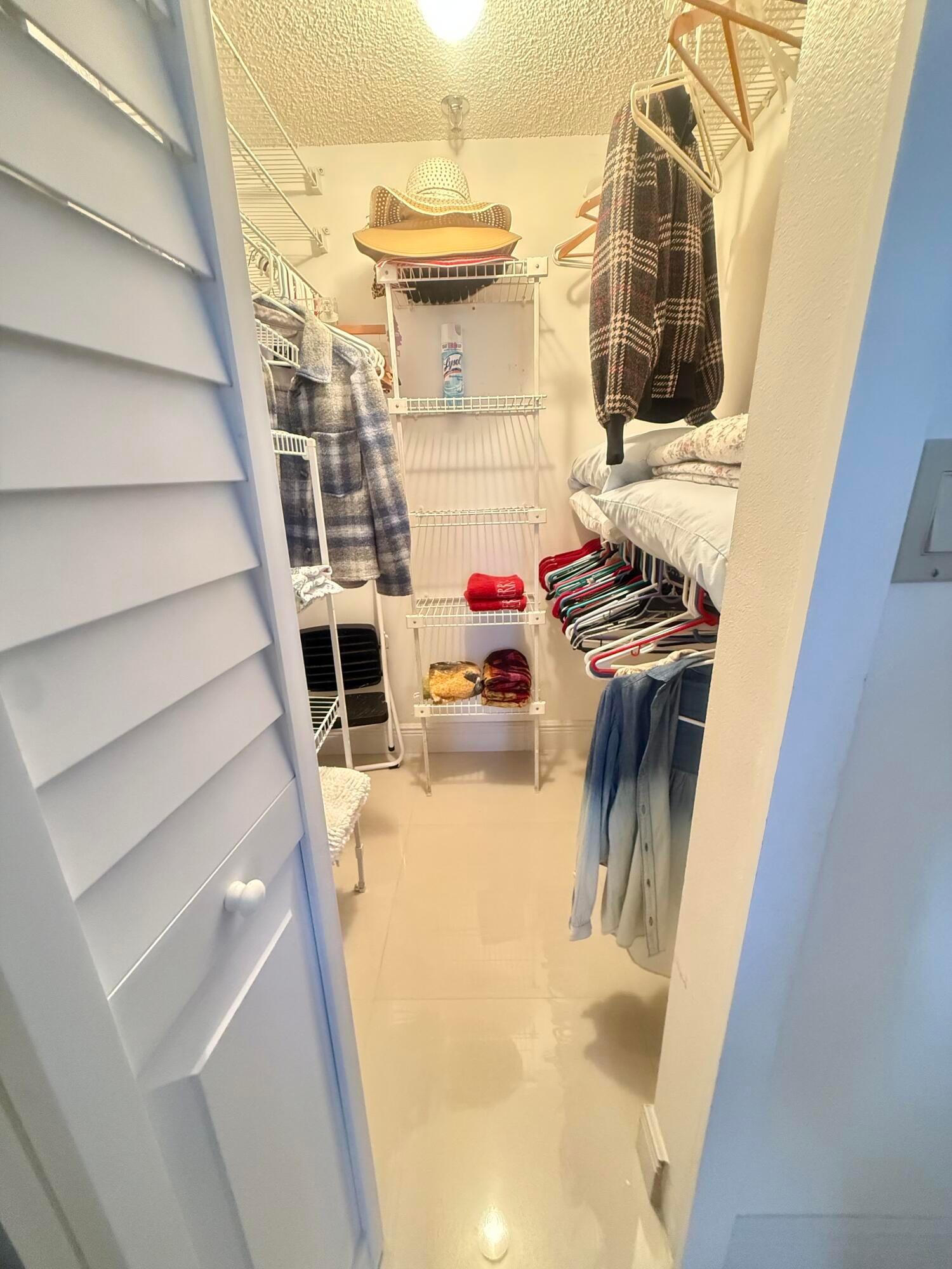  Unit 402 photo 17