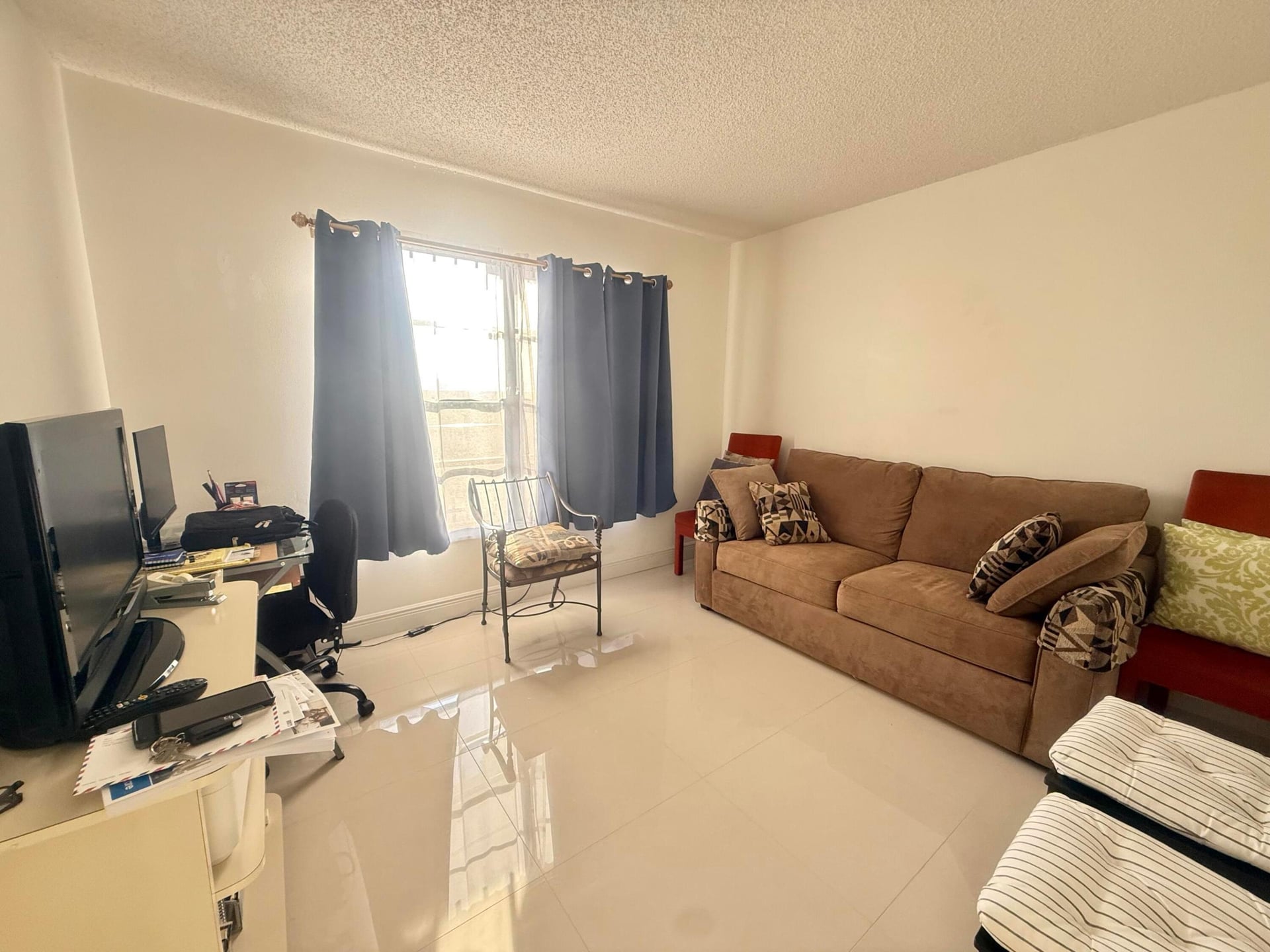  Unit 402 photo 24