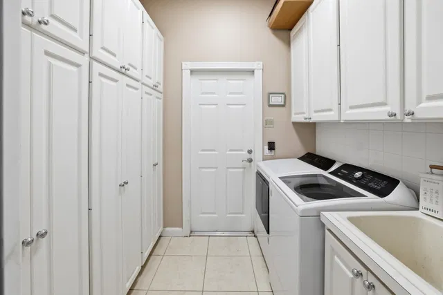 Residence photo 11