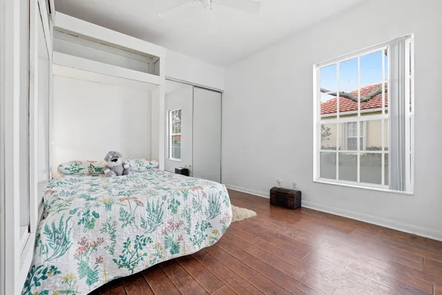 Residence photo 19