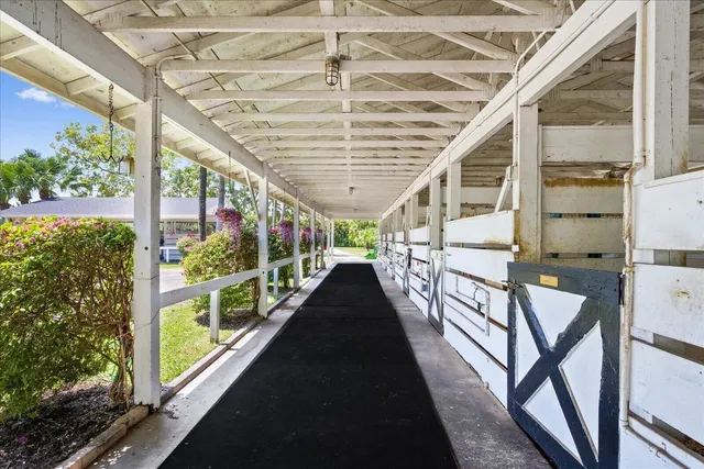 Palm Beach Point Residence photo 5