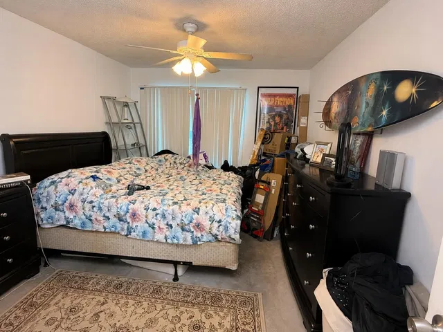 Unit B photo 7