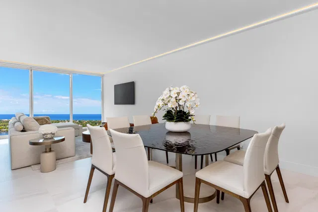 The Plaza of The Palm Beaches Unit 23A photo 6
