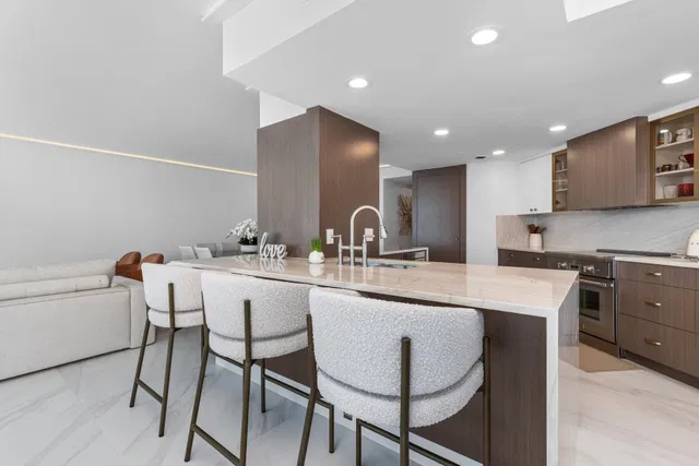The Plaza of The Palm Beaches Unit 23A photo 20