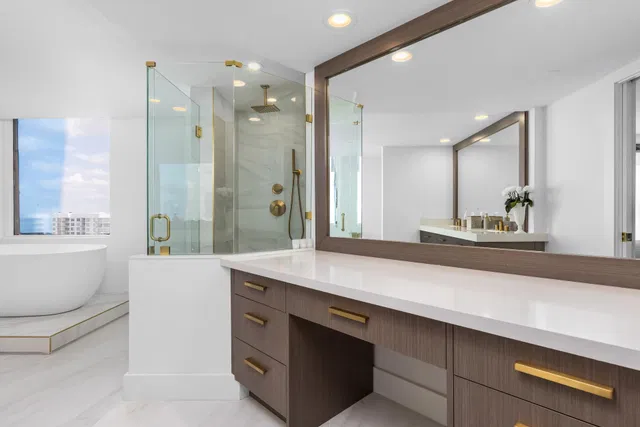 The Plaza of The Palm Beaches Unit 23A photo 32