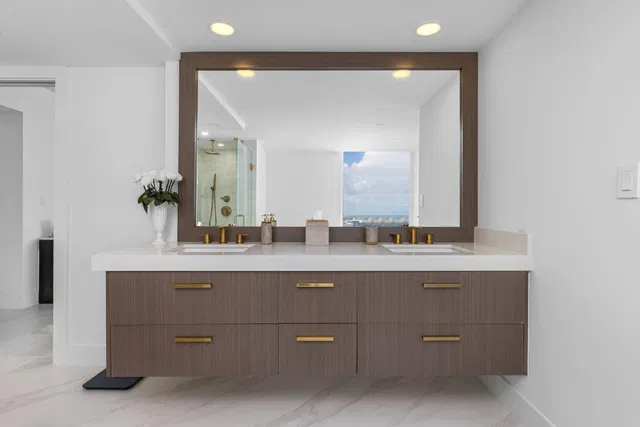 The Plaza of The Palm Beaches Unit 23A photo 33