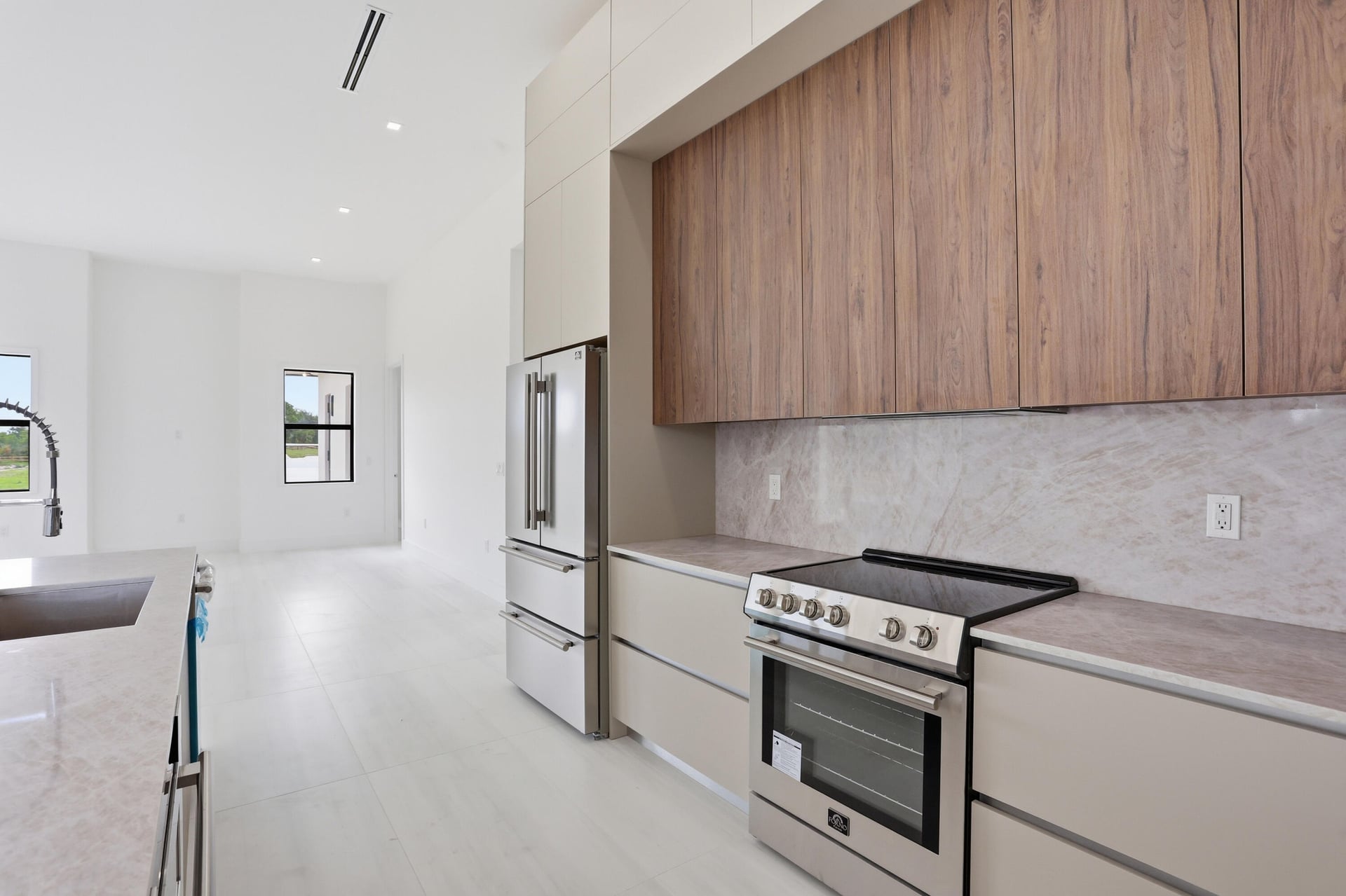 Residence photo 6