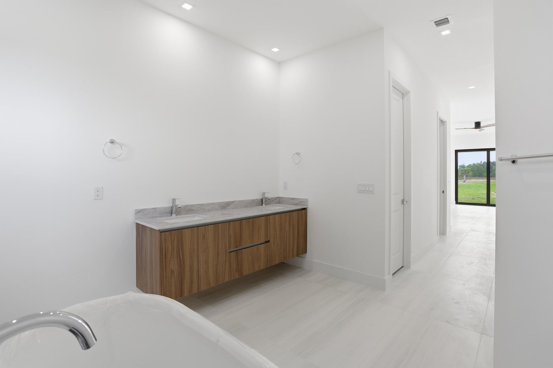 Residence photo 22