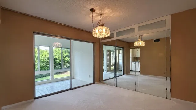 Unit 202 photo 14