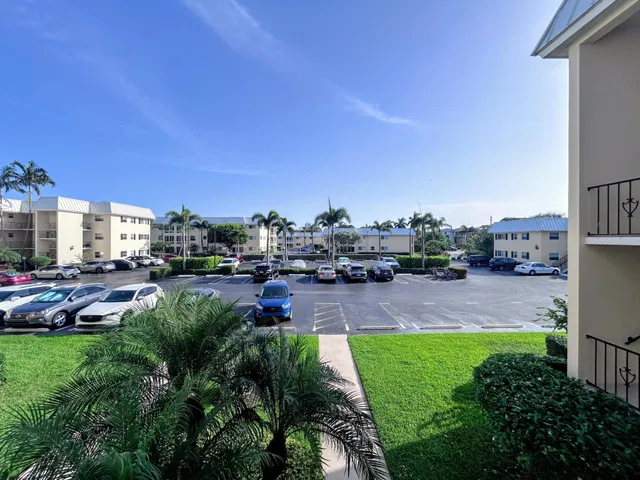 Unit 202 photo 30