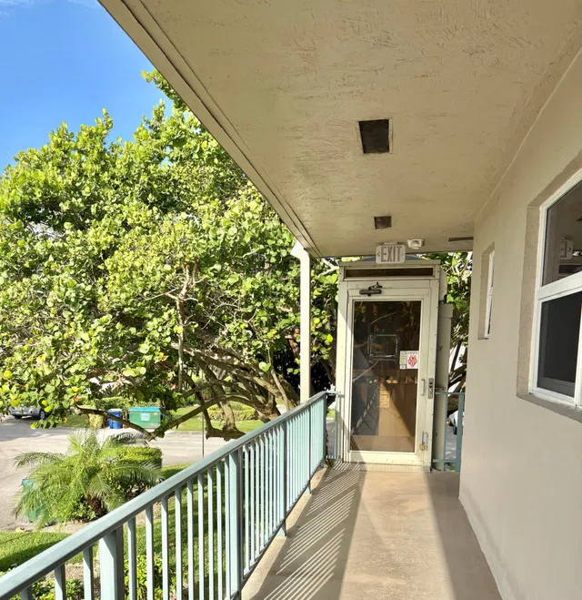  Residence photo 7
