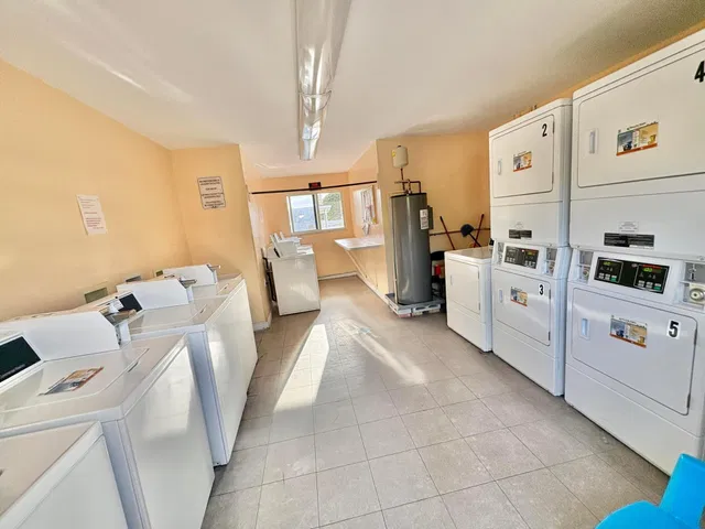  Residence photo 10