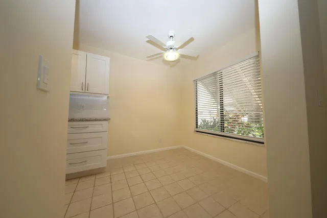 Unit 104 photo 3