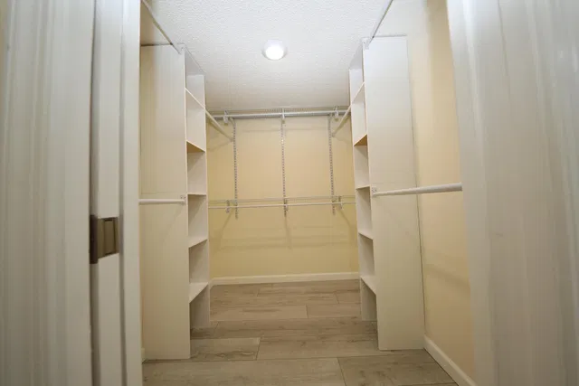 Unit 104 photo 10