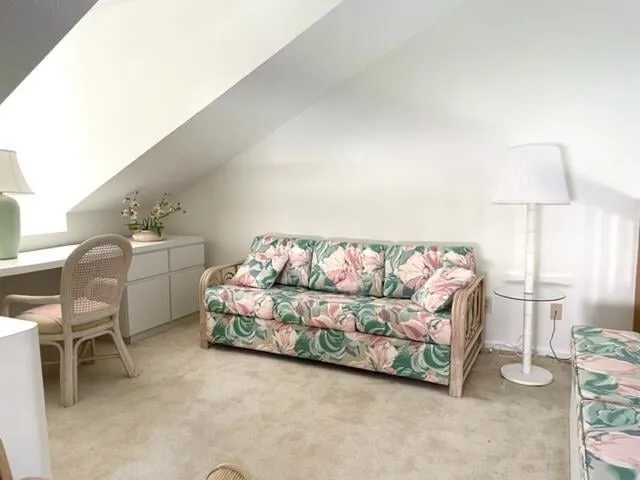 Residence photo 12