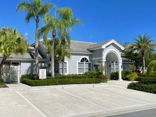 Residence photo 19