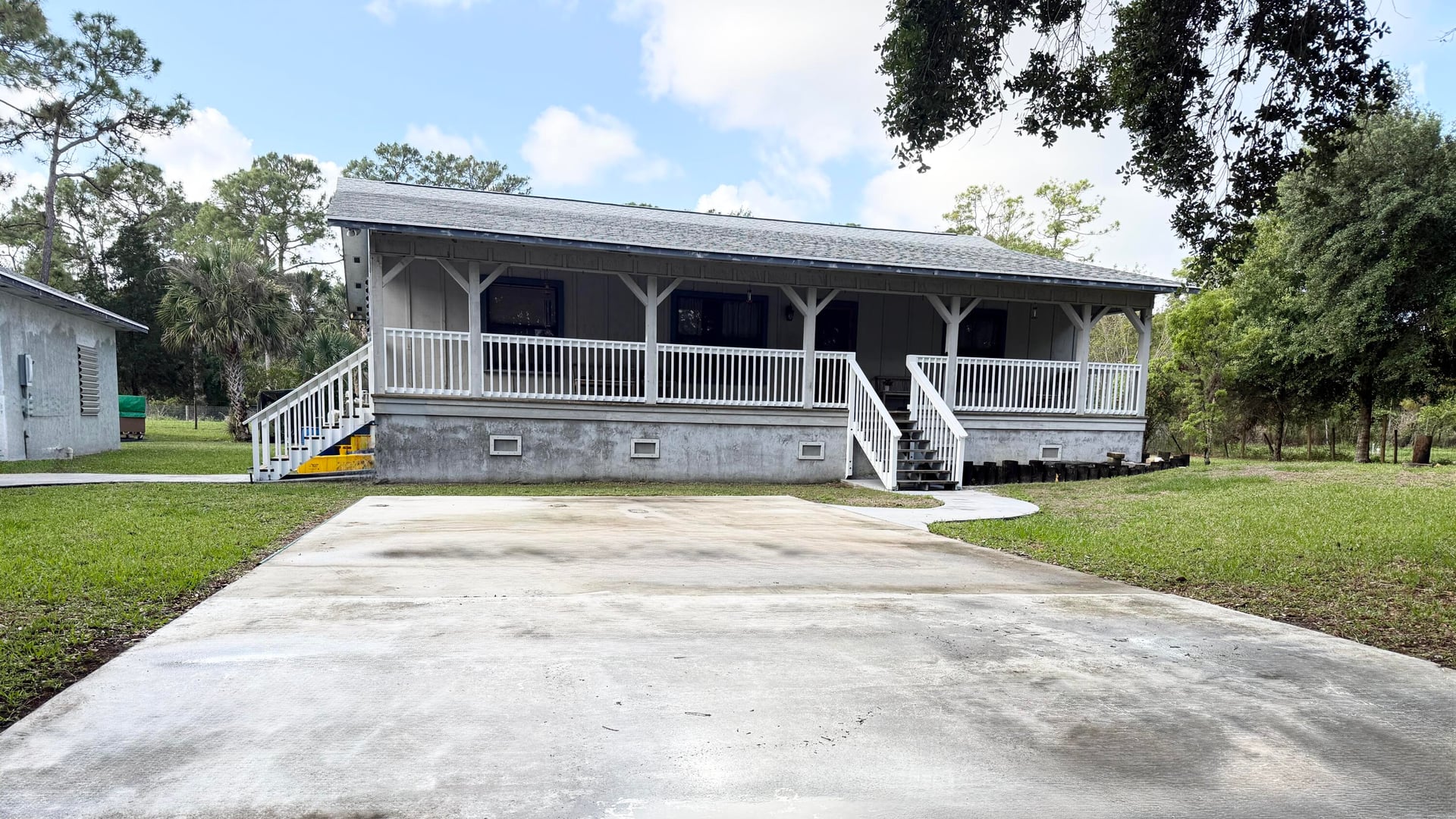 Residence photo 16
