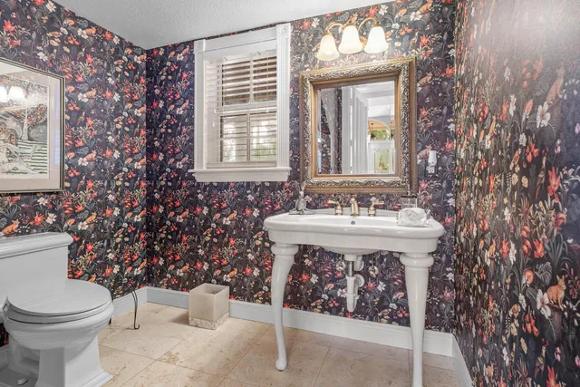 West Palm Beach Residence photo 32