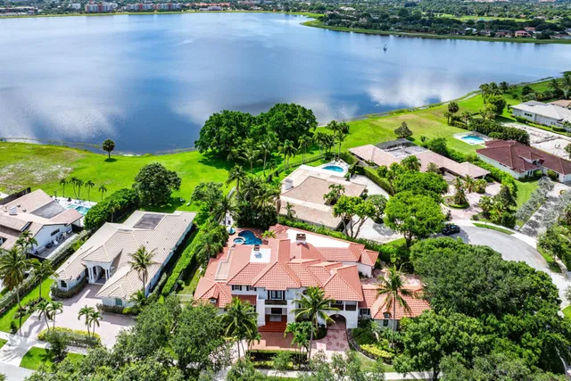 West Palm Beach Residence photo 38