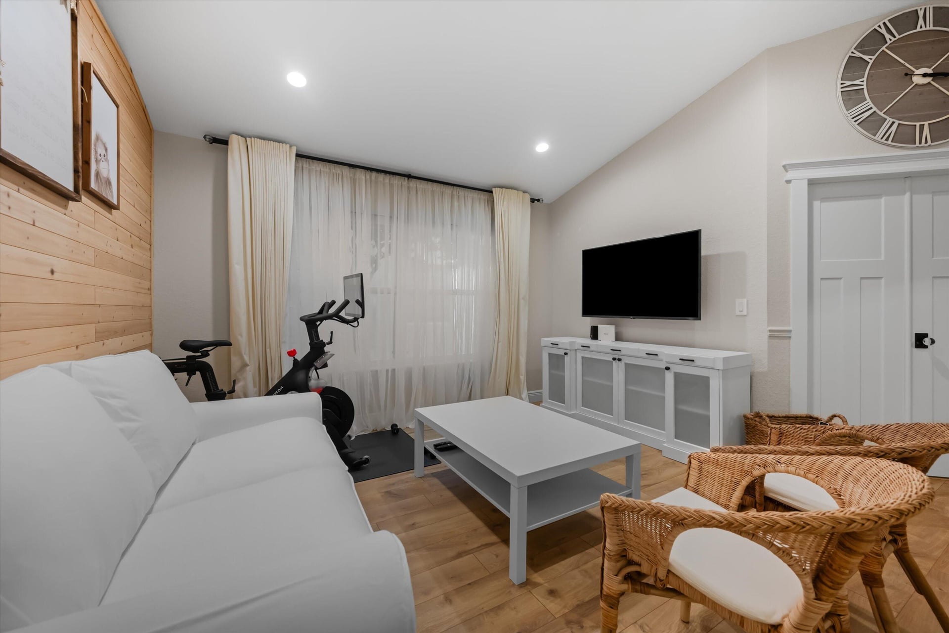 Residence photo 7