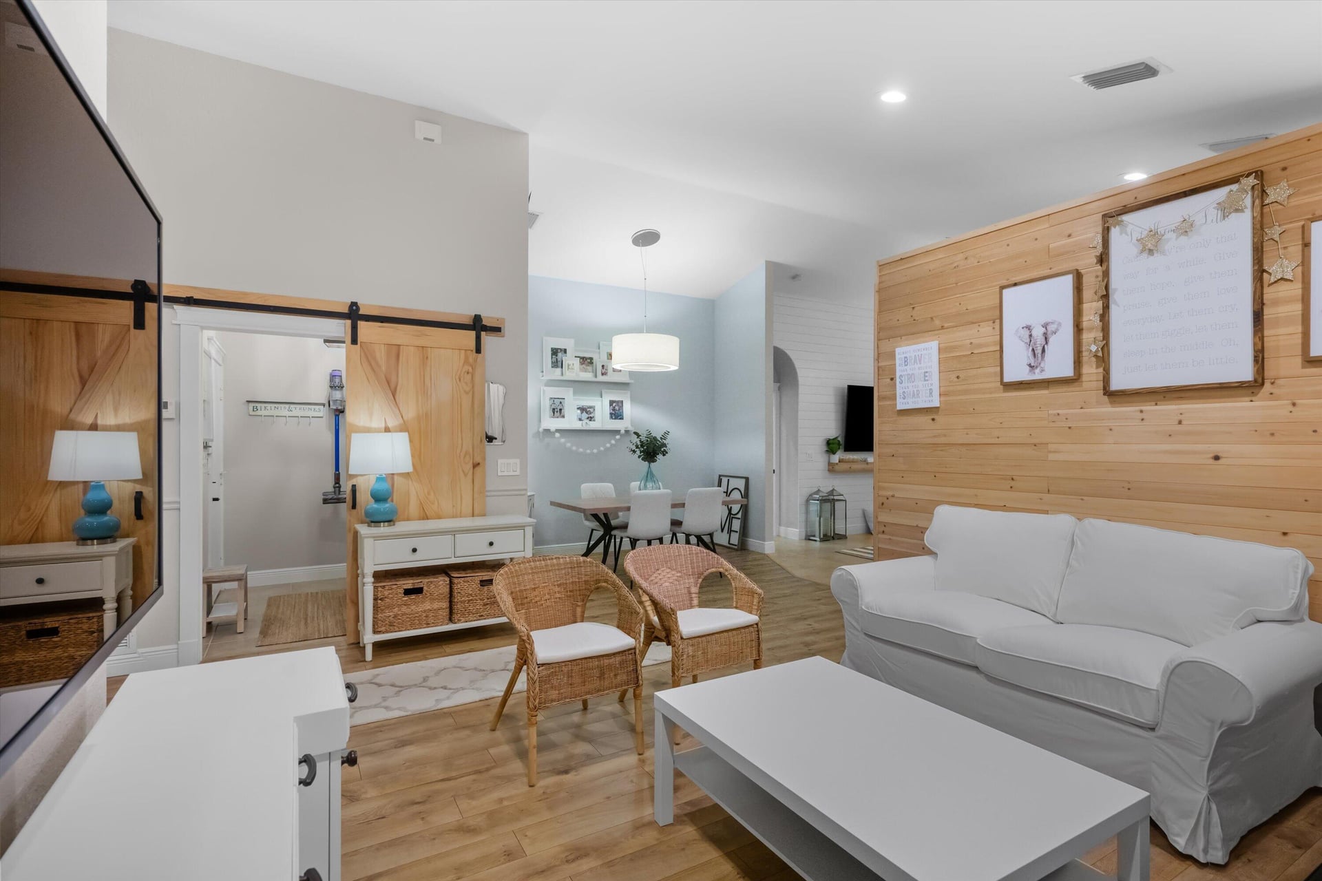 Residence photo 8