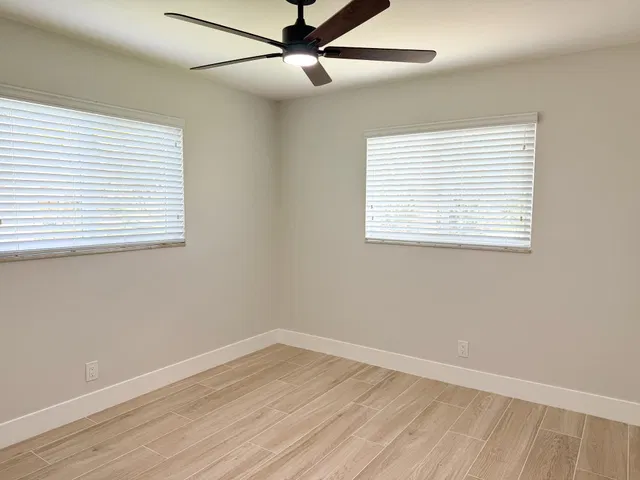 Residence photo 9