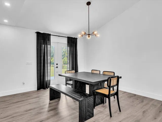 Residence photo 13