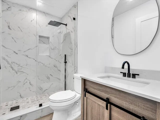 Residence photo 32