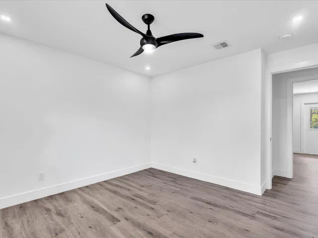 Residence photo 35