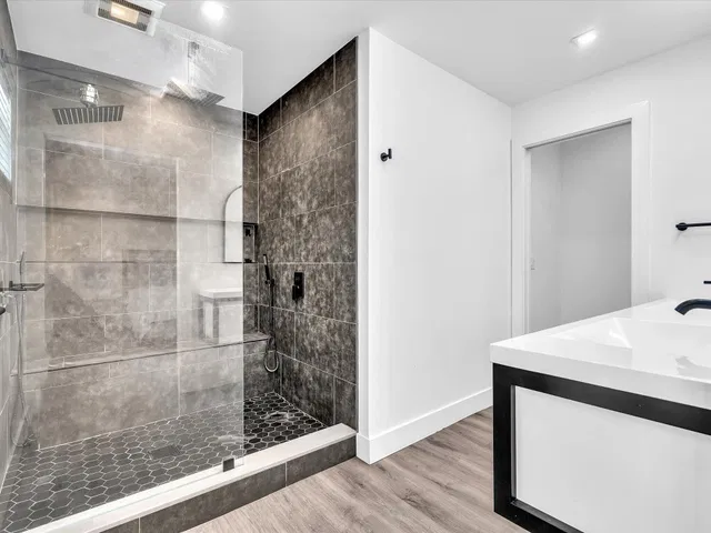 Residence photo 41
