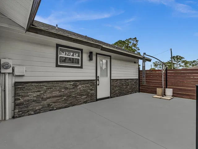 Residence photo 48