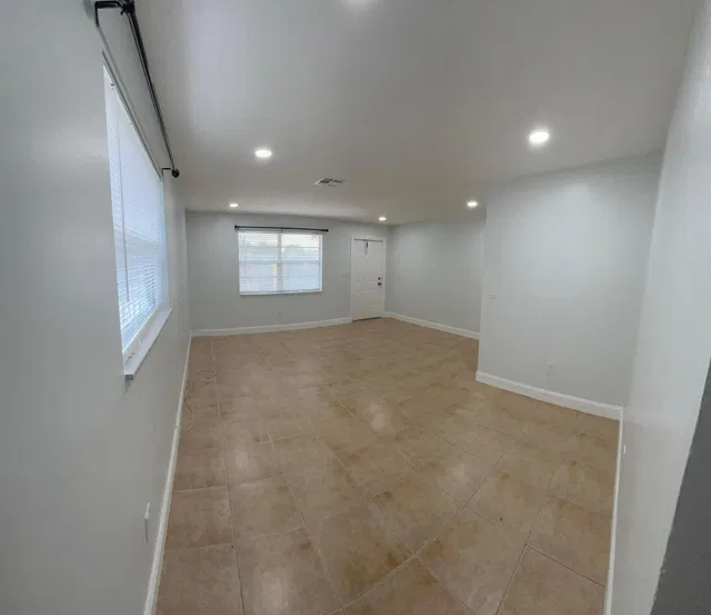 Residence photo 14
