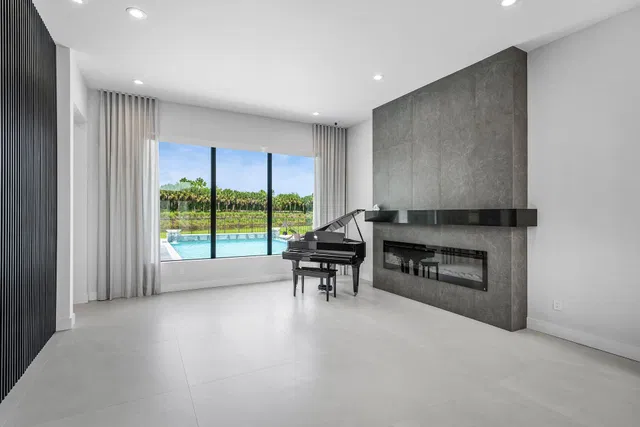 Boca Bridges Residence photo 6