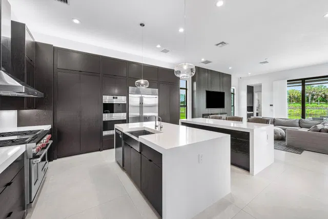 Boca Bridges Residence photo 12