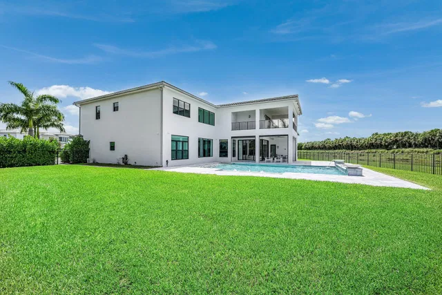 Boca Bridges Residence photo 36