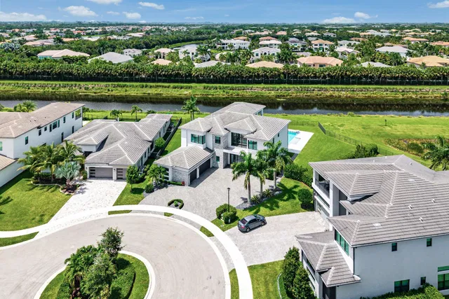 Boca Bridges Residence photo 41