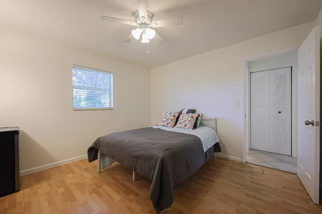 Residence photo 15