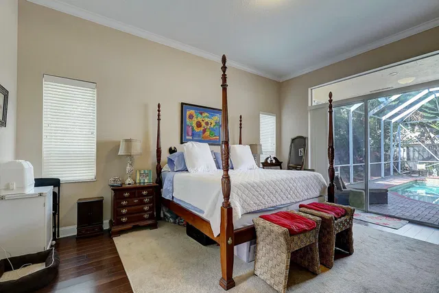 Residence photo 24