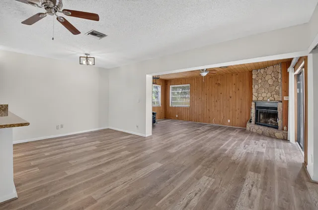 Residence photo 13