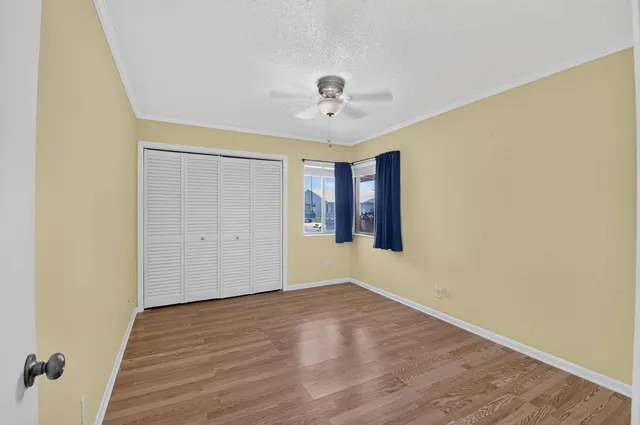 Residence photo 24
