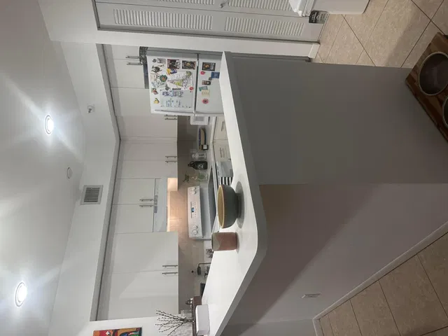 Unit 305 photo 14