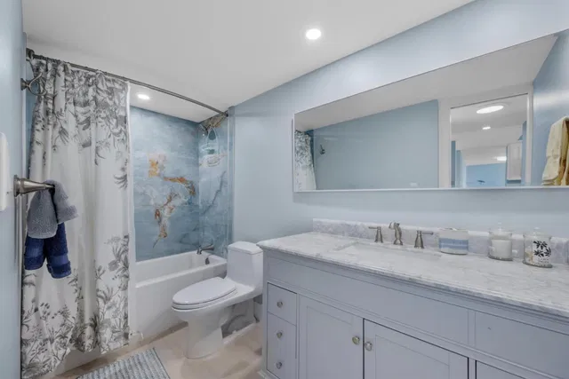 Singer Island Unit 1-1603 photo 9