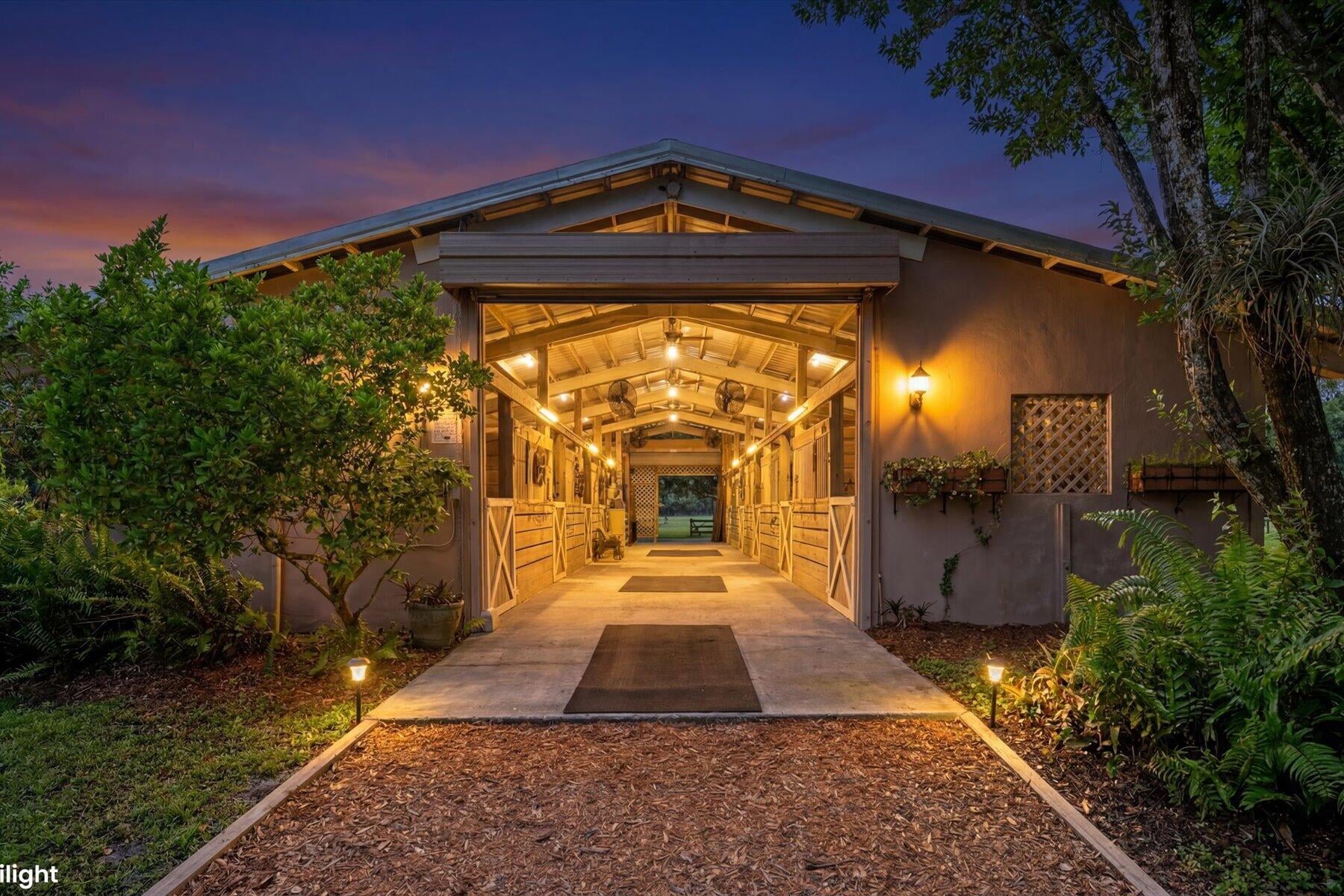 Residence photo 10