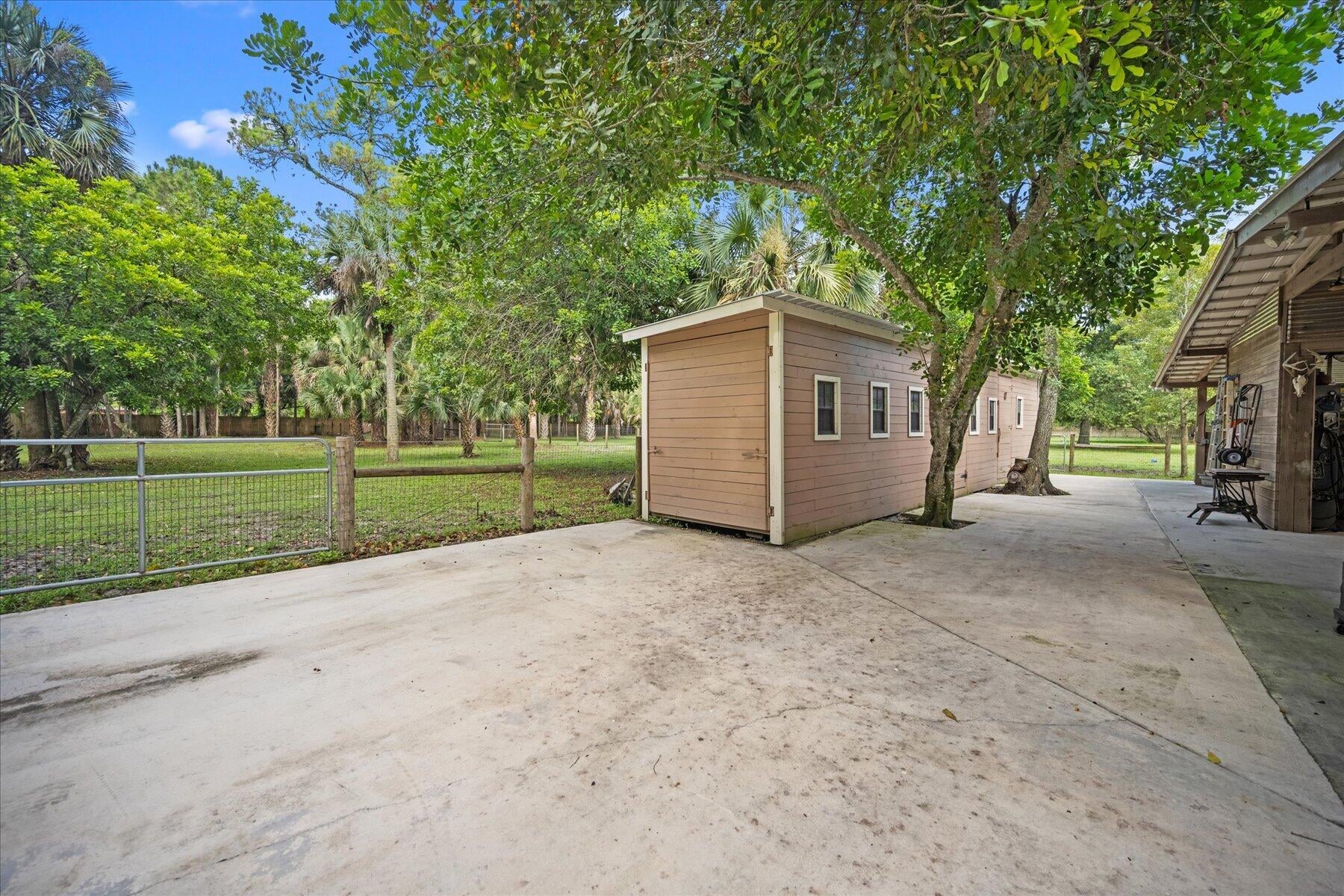 Residence photo 21