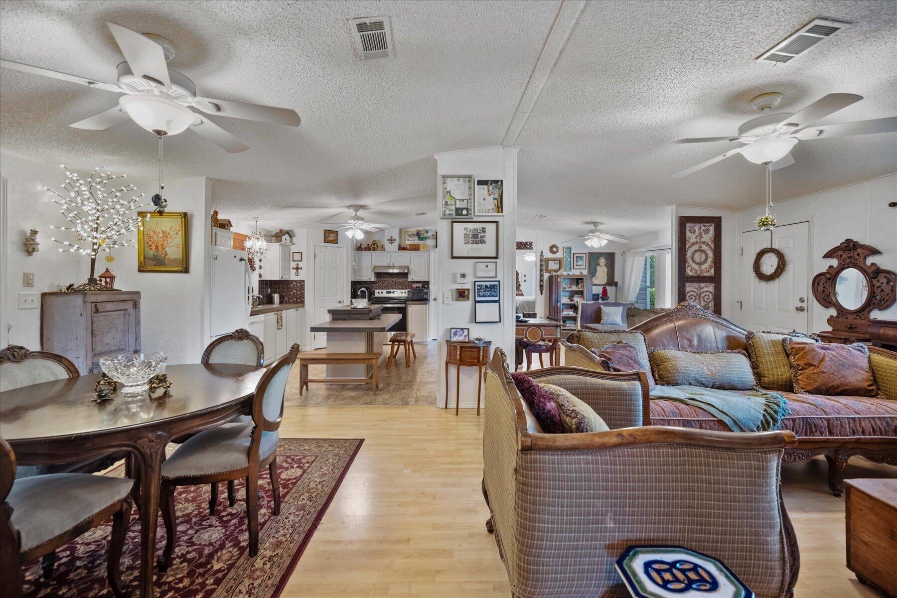 Residence photo 29