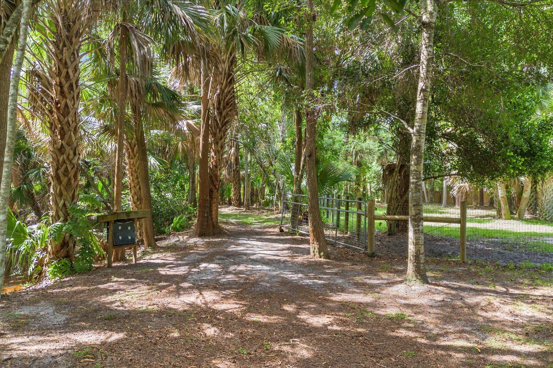Residence photo 46